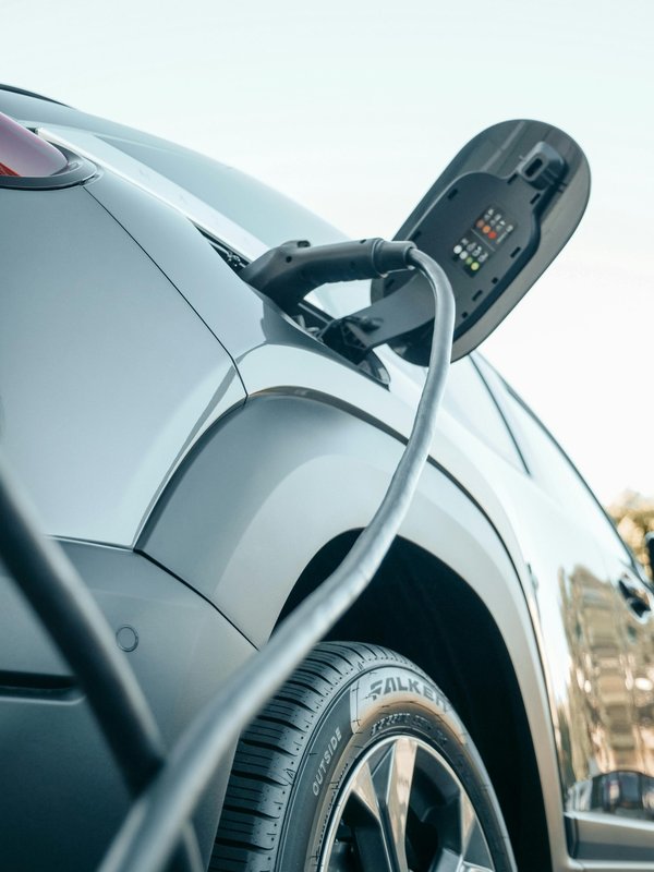 Guide complet pour choisir votre borne de recharge ev